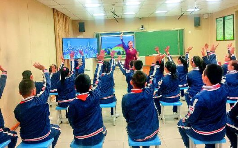 幼兒園教學一體機使用效果