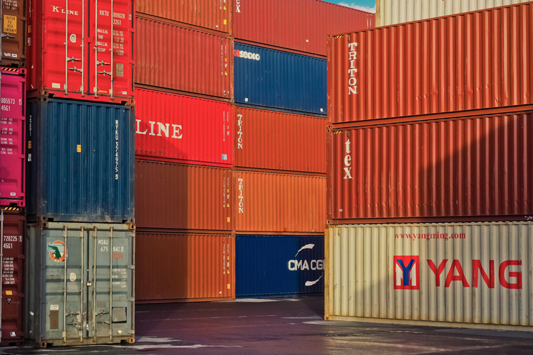 汽車?yán)淠鬟M(jìn)口報(bào)關(guān)