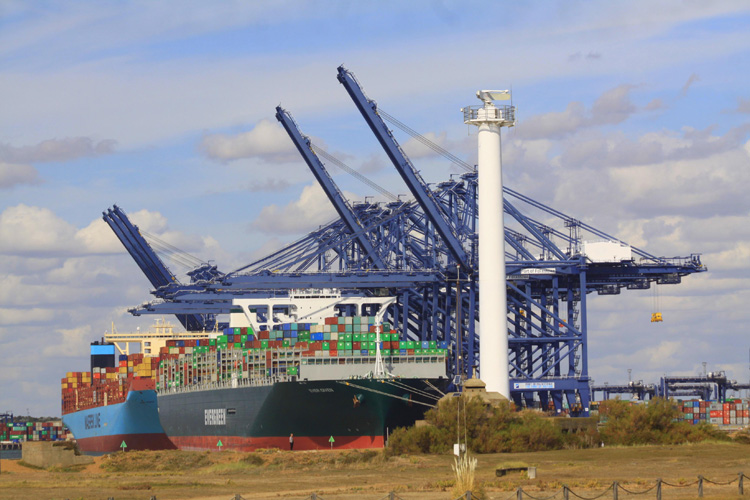 進(jìn)口車到上海報(bào)關(guān)多久