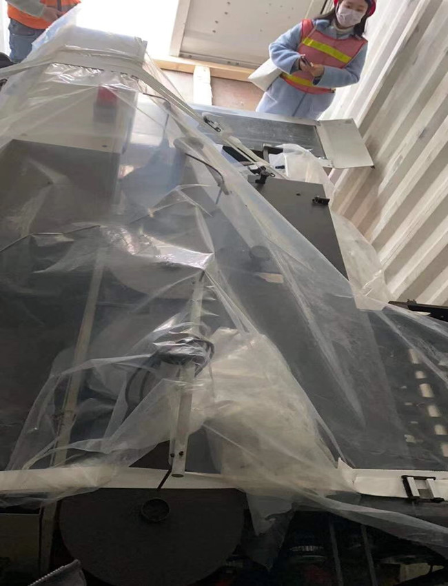 舊設(shè)備開柜